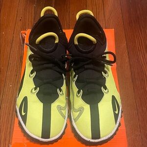 Nike Future Field Youth 4